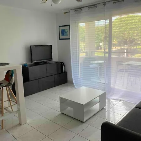 Dans Piscine 500m De La 2**