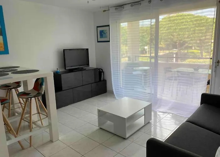 Dans Piscine 500m De La 2**